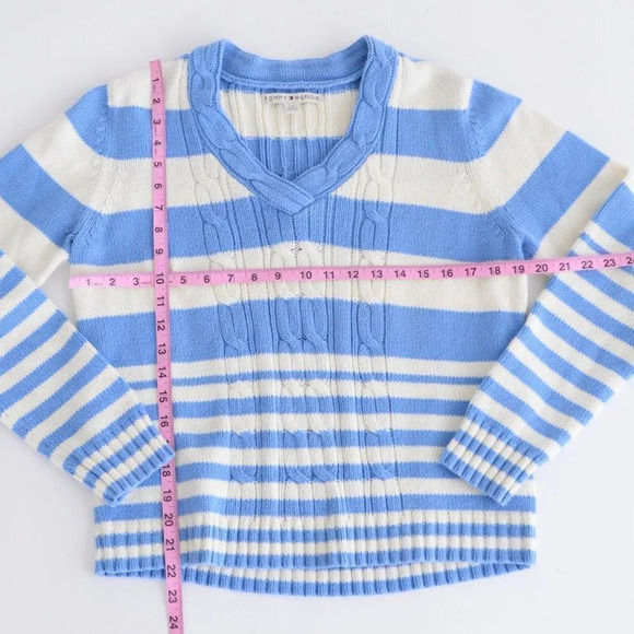 Vintage 90's  Y2K Tommy Hilfiger Blue & White Stripe V-Neck Long Sleeve Sweater - Picture 5 of 12